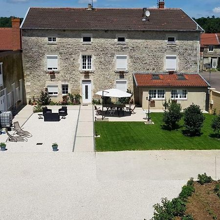 Les Lilas Roses Chamouilley Exterior photo